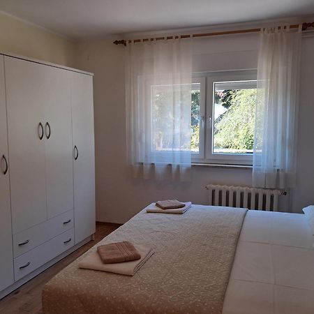 Apartment Rojnic بولا المظهر الخارجي الصورة