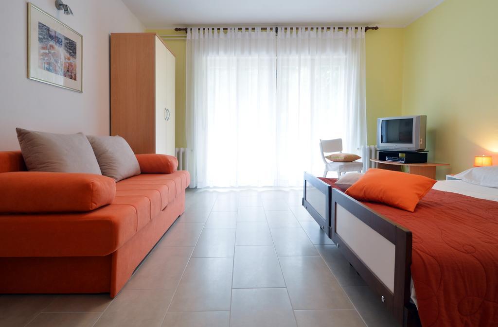 Apartment Rojnic بولا المظهر الخارجي الصورة