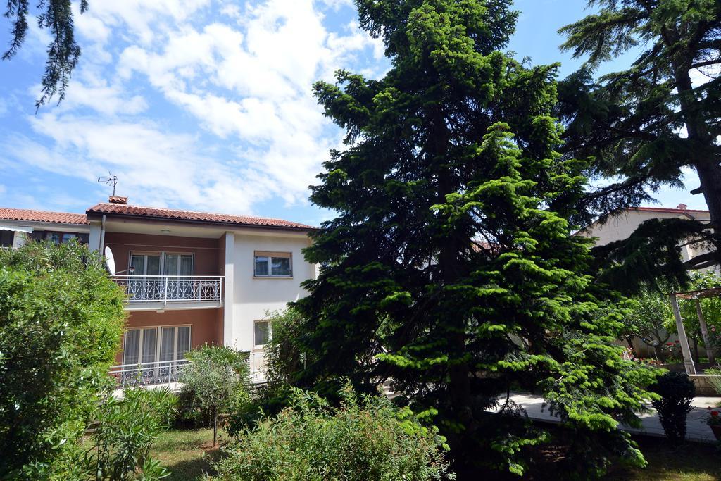 Apartment Rojnic بولا المظهر الخارجي الصورة