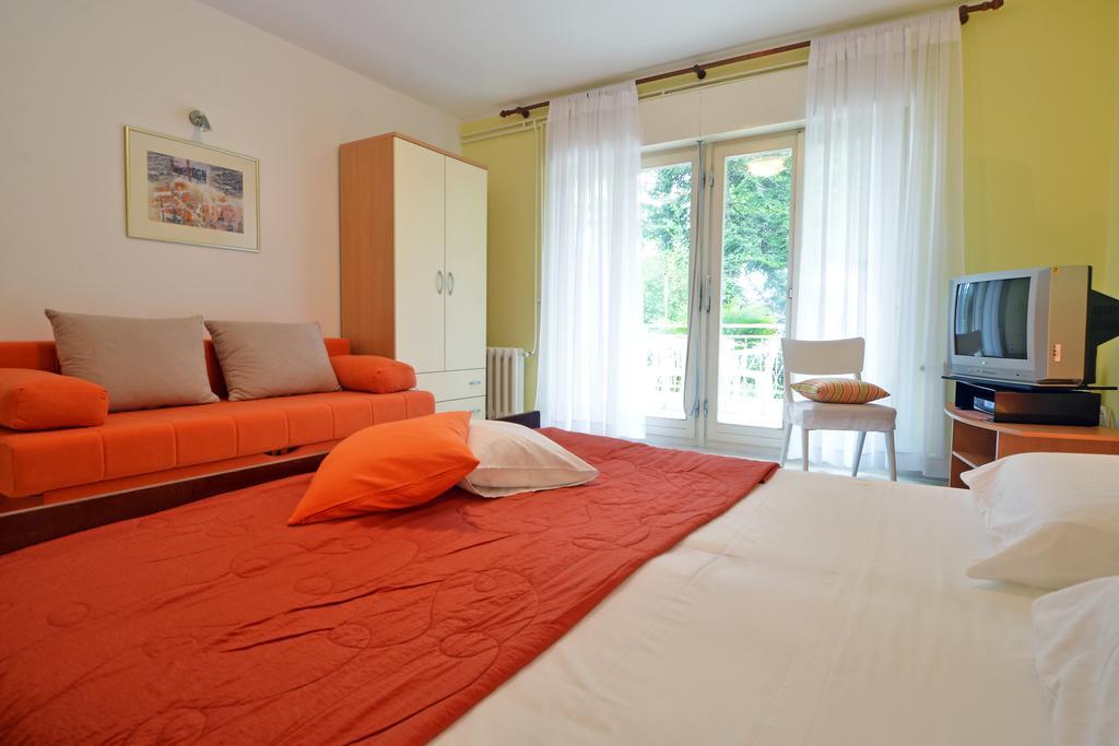 Apartment Rojnic بولا المظهر الخارجي الصورة