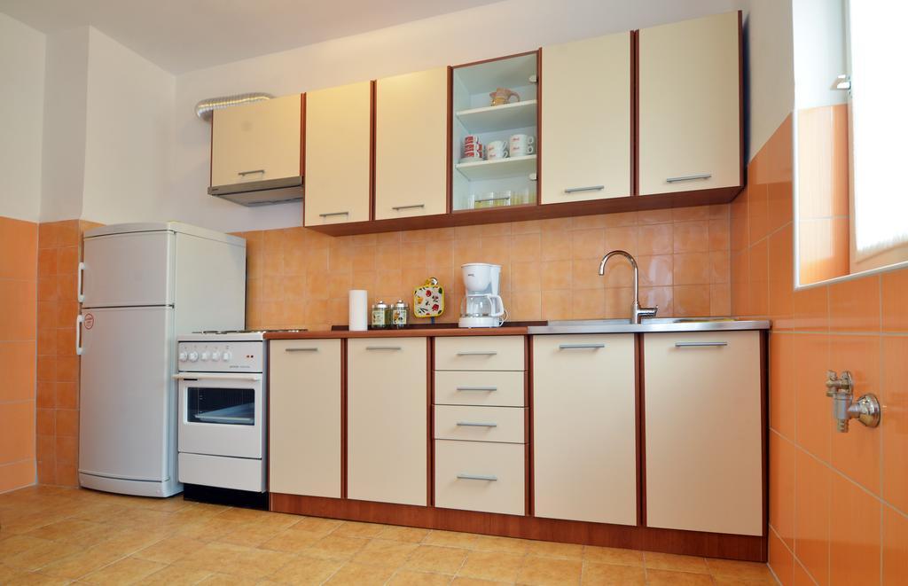 Apartment Rojnic بولا المظهر الخارجي الصورة