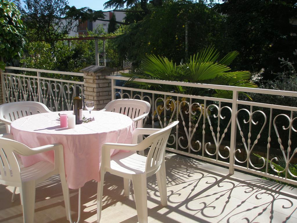 Apartment Rojnic بولا المظهر الخارجي الصورة